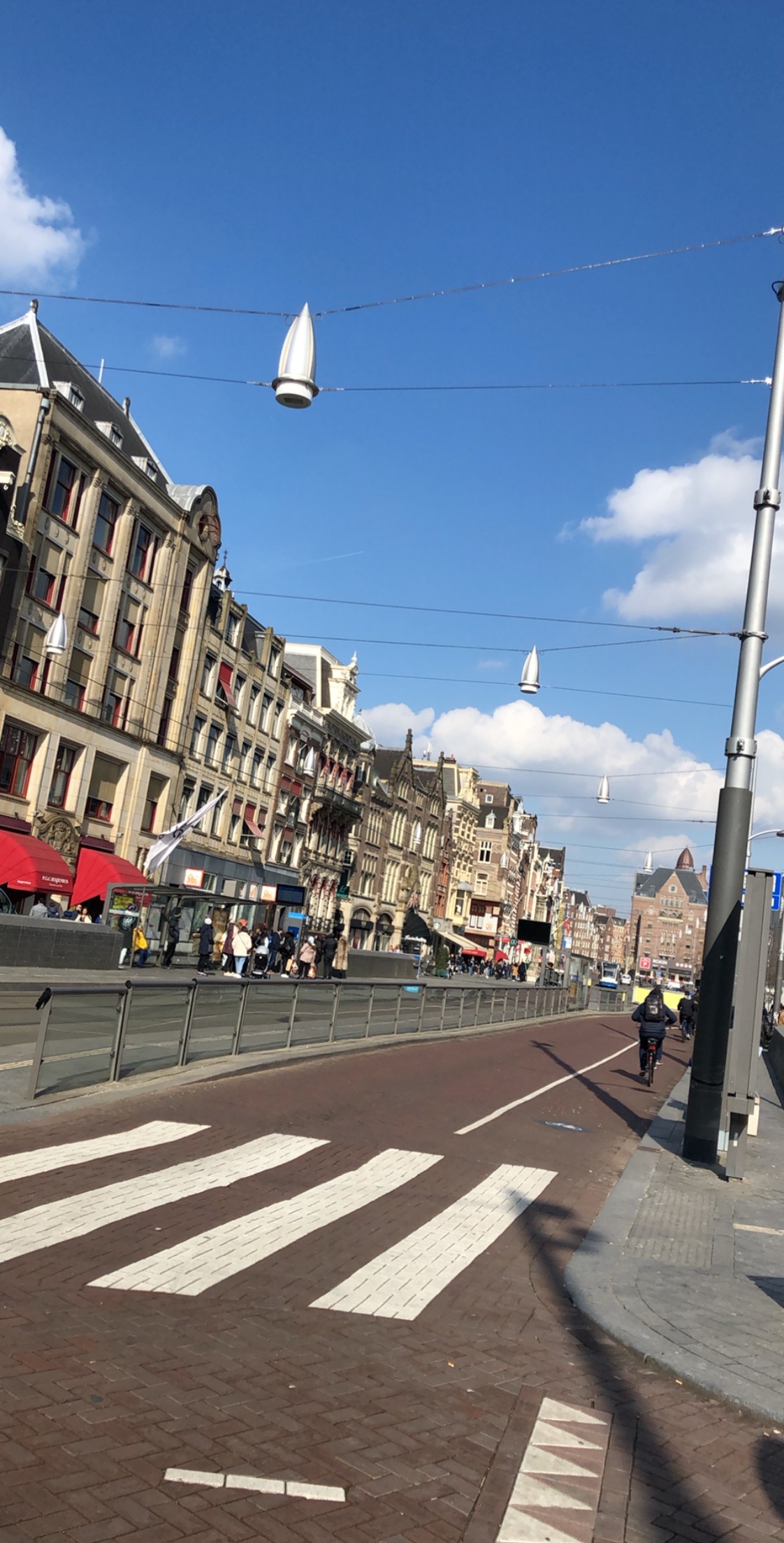 amsterdam_road