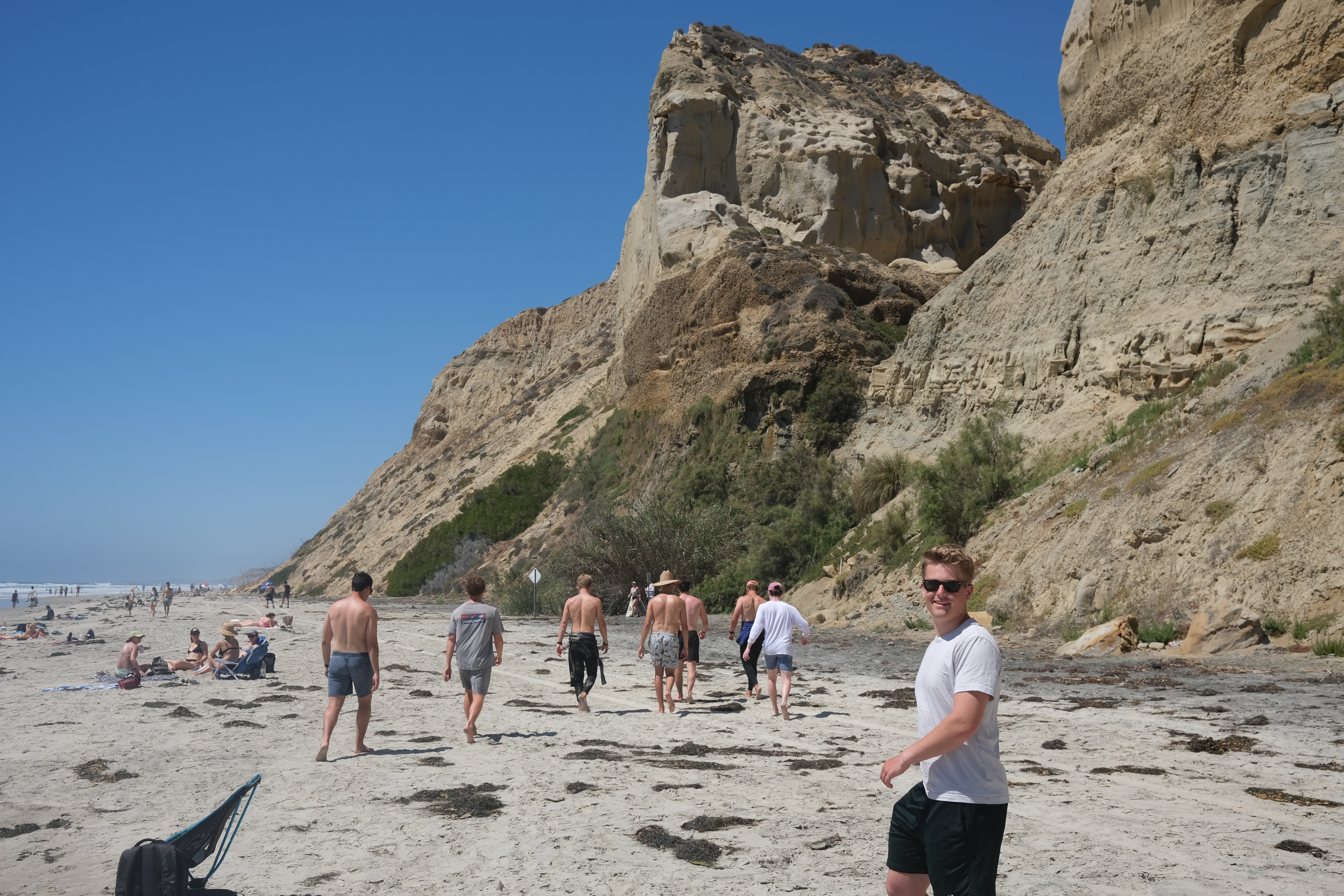 noah_walking_on_beach