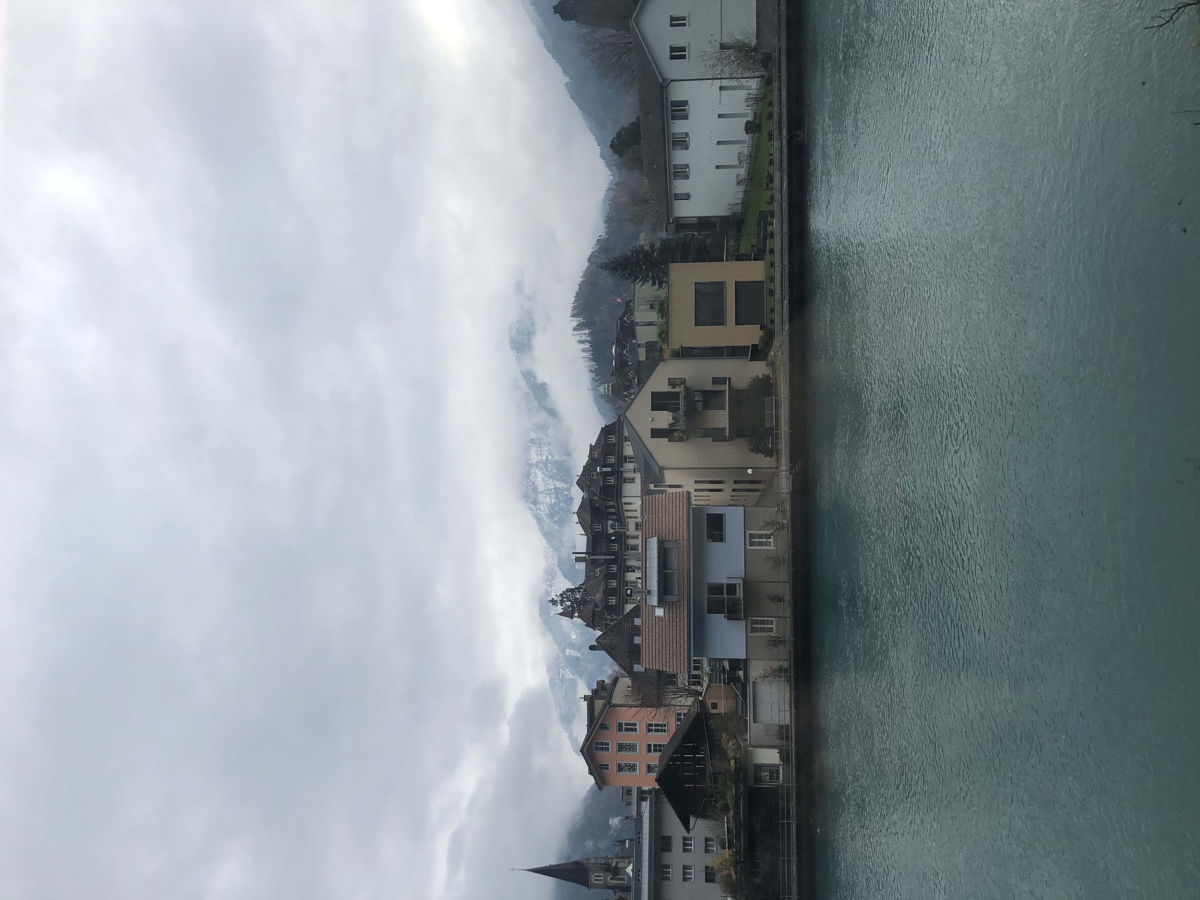 ride_up_to_interlaken_gorgeous_water